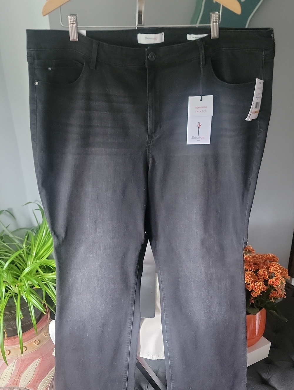 The Black Faded Skinnygirl size 24w Boot Cut Jeans NEW